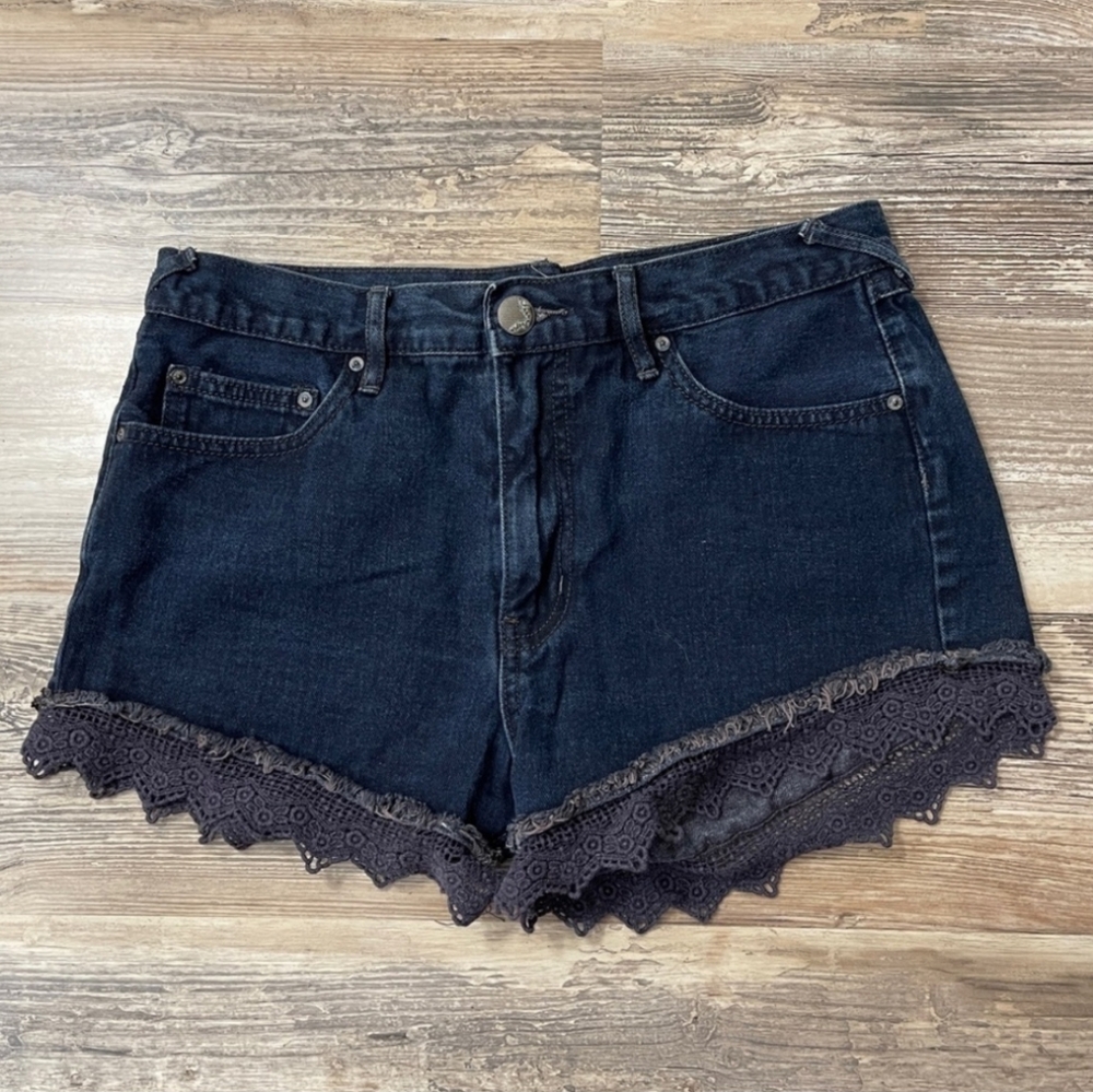 Free People Crochet Cutoff Jean Shorts Size 28 61855-16515125